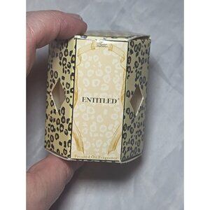 Tyler Candle Company Bougie Perfume Candle Entitled Single Candle